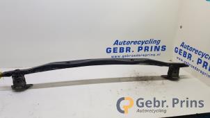 Gebruikte Bumperframe achter Mercedes Citan (415.6) 1.5 108 CDI Euro 6 Prijs € 48,40 Inclusief btw aangeboden door Autorec. Gebr. Prins b.v.