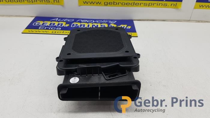 Gebruikte Luidspreker BMW 2 serie Gran Tourer (F46) 218i 1.5 TwinPower Turbo 12V Prijs € 20,00 Margeregeling aangeboden door Autorec. Gebr. Prins b.v.