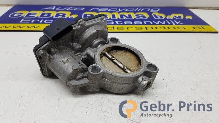 Gebruikte Gasklephuis BMW 2 serie Gran Tourer (F46) 218i 1.5 TwinPower Turbo 12V Prijs € 50,00 Margeregeling aangeboden door Autorec. Gebr. Prins b.v.