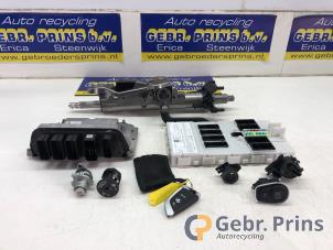 Gebruikte Kontaktslot + computer BMW 2 serie Gran Tourer (F46) 218i 1.5 TwinPower Turbo 12V Prijs € 300,00 Margeregeling aangeboden door Autorec. Gebr. Prins b.v.