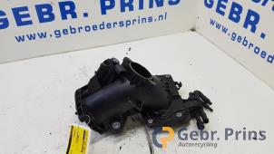 Gebruikte Inlaatspruitstuk Mercedes A (W176) 1.8 A-180 CDI 16V Autom. Prijs € 25,00 Margeregeling aangeboden door Autorec. Gebr. Prins b.v.