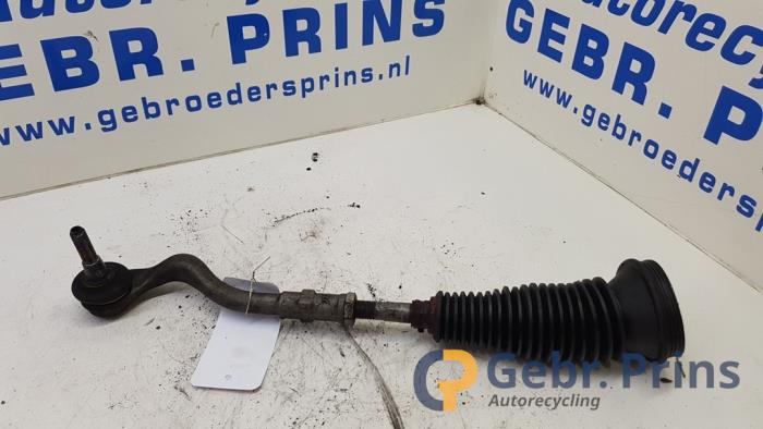 Spoorstang rechts van een Audi A4 Avant (B8) 1.8 TFSI 16V 2012