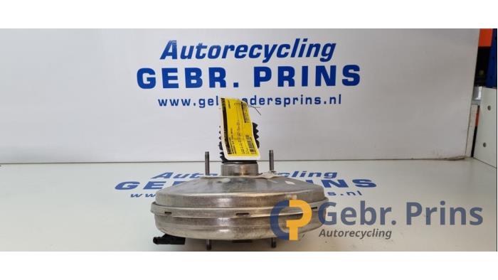 Gebruikte Rembekrachtiger Mercedes CLA (117.3) 2.2 CLA-220 CDI, 220 d 16V Prijs € 75,00 Margeregeling aangeboden door Autorec. Gebr. Prins b.v.