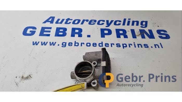 Gebruikte Gasklephuis Opel Mokka/Mokka X 1.6 CDTI 16V 4x2 Prijs € 35,00 Margeregeling aangeboden door Autorec. Gebr. Prins b.v.