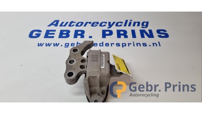 Gebruikte Motorrubber Opel Mokka/Mokka X 1.6 CDTI 16V 4x2 Prijs € 20,00 Margeregeling aangeboden door Autorec. Gebr. Prins b.v.