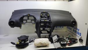 Gebruikte Airbag set + dashboard Opel Corsa D 1.3 CDTi 16V ecoFLEX Prijs € 250,00 Margeregeling aangeboden door Autorec. Gebr. Prins b.v.
