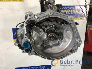 Gebruikte Versnellingsbak Opel Karl 1.0 12V Prijs € 350,00 Margeregeling aangeboden door Autorec. Gebr. Prins b.v.