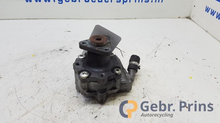Gebruikte Pomp Servo Audi A4 Avant (B8) 2.0 TDI 16V Prijs € 40,00 Margeregeling aangeboden door Autorec. Gebr. Prins b.v.