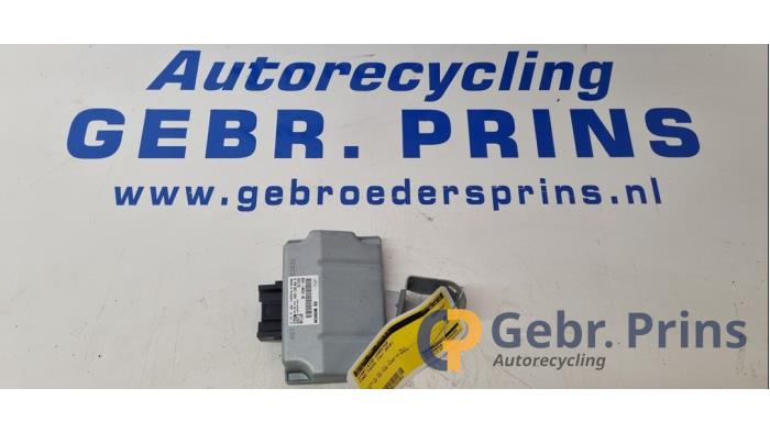 Gebruikte Start/Stop computer Ford Focus 3 Wagon 1.5 TDCi Prijs € 40,00 Margeregeling aangeboden door Autorec. Gebr. Prins b.v.