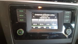 Gebruikte Radio Skoda Rapid 1.2 TSI 16V Prijs € 200,00 Margeregeling aangeboden door Autorec. Gebr. Prins b.v.