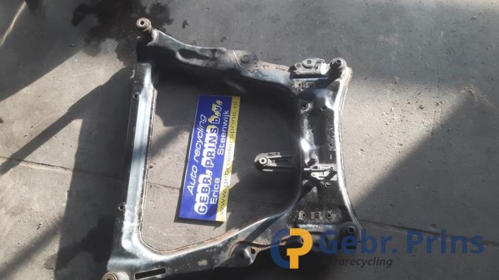 Gebruikte Subframe Nissan Juke (F15) 1.6 16V Prijs € 150,00 Margeregeling aangeboden door Autorec. Gebr. Prins b.v.