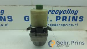 Gebruikte Stuurpomp Skoda Fabia (6Y2) 1.4i Prijs € 75,00 Margeregeling aangeboden door Autorec. Gebr. Prins b.v.