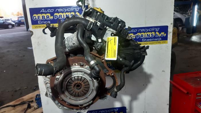 Motor van een Vauxhall Adam 1.4 2015
