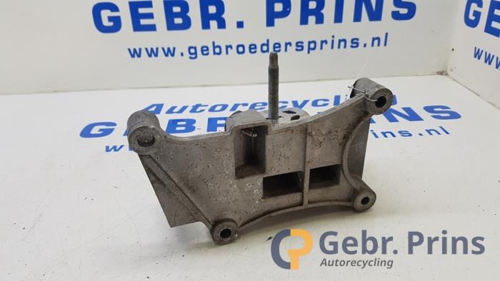 Gebruikte Motorrubber Fiat Panda (312) 0.9 TwinAir Turbo 80 Prijs € 20,00 Margeregeling aangeboden door Autorec. Gebr. Prins b.v.