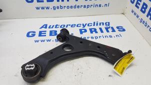 Gebruikte Draagarm onder rechts-voor Peugeot Bipper (AA) 1.3 BlueHDi 80 16V Prijs € 40,00 Margeregeling aangeboden door Autorec. Gebr. Prins b.v.