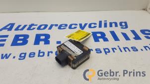 Gebruikte Radar sensor Mercedes Sprinter 3,5t (906.73) 319 CDI, BlueTEC V6 24V Prijs € 151,25 Inclusief btw aangeboden door Autorec. Gebr. Prins b.v.