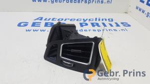 Gebruikte Luchtrooster Dashboard Ford Kuga II (DM2) 1.5 EcoBoost 16V 150 Prijs € 15,00 Margeregeling aangeboden door Autorec. Gebr. Prins b.v.