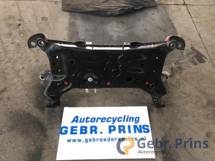 Gebruikte Subframe Ford Kuga II (DM2) 1.5 EcoBoost 16V 150 Prijs € 150,00 Margeregeling aangeboden door Autorec. Gebr. Prins b.v.