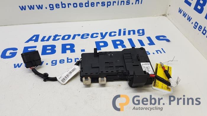 Gebruikte Start/Stop computer Volvo V60 I (FW/GW) 2.0 D4 16V Prijs € 40,00 Margeregeling aangeboden door Autorec. Gebr. Prins b.v.