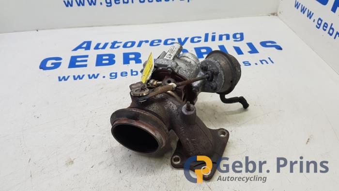 Gebruikte G-lader Peugeot 3008 II (M4/MC/MJ/MR) 1.2 12V e-THP PureTech 130 Prijs € 200,00 Margeregeling aangeboden door Autorec. Gebr. Prins b.v.