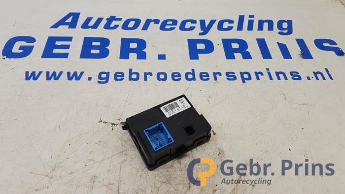 Computer Koeling van een Peugeot 3008 II (M4/MC/MJ/MR) 1.2 12V e-THP PureTech 130 2018