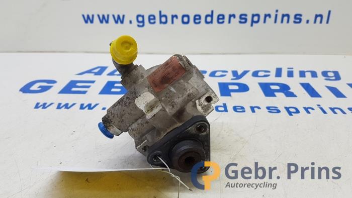 Gebruikte Servopomp Fiat Doblo Cargo (263) 1.3 D Multijet Prijs € 30,00 Margeregeling aangeboden door Autorec. Gebr. Prins b.v.