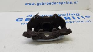 Gebruikte Remklauw (Tang) links-voor Ford Focus 3 Wagon 1.6 SCTi 16V Prijs € 30,00 Margeregeling aangeboden door Autorec. Gebr. Prins b.v.
