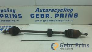 Gebruikte Aandrijfas rechts-voor Fiat Punto II (188) 1.2 60 S Prijs € 25,00 Margeregeling aangeboden door Autorec. Gebr. Prins b.v.