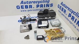 Gebruikte Contactslot + computer Kia Picanto (TA) 1.0 12V Prijs € 150,00 Margeregeling aangeboden door Autorec. Gebr. Prins b.v.