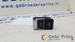Gebruikte Handrem schakelaar Audi A7 Sportback (4GA/4GF) 3.0 V6 24V TFSI Quattro Prijs € 25,00 Margeregeling aangeboden door Autorec. Gebr. Prins b.v.
