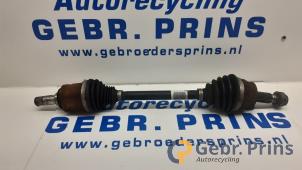 Gebruikte Homokineetas links-voor Opel Corsa D 1.3 CDTi 16V ecoFLEX Prijs € 30,00 Margeregeling aangeboden door Autorec. Gebr. Prins b.v.