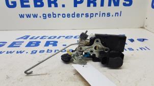 Gebruikte Portierslot Mechaniek 4Deurs rechts-achter Opel Karl 1.0 12V Prijs € 25,00 Margeregeling aangeboden door Autorec. Gebr. Prins b.v.