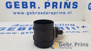 Gebruikte Luchtmassameter Opel Insignia Sports Tourer 2.0 CDTI 16V 130 ecoFLEX Prijs € 30,00 Margeregeling aangeboden door Autorec. Gebr. Prins b.v.