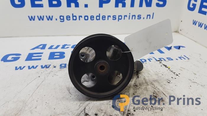 Gebruikte Pomp Servo Opel Insignia Sports Tourer 2.0 CDTI 16V 130 ecoFLEX Prijs € 40,00 Margeregeling aangeboden door Autorec. Gebr. Prins b.v.