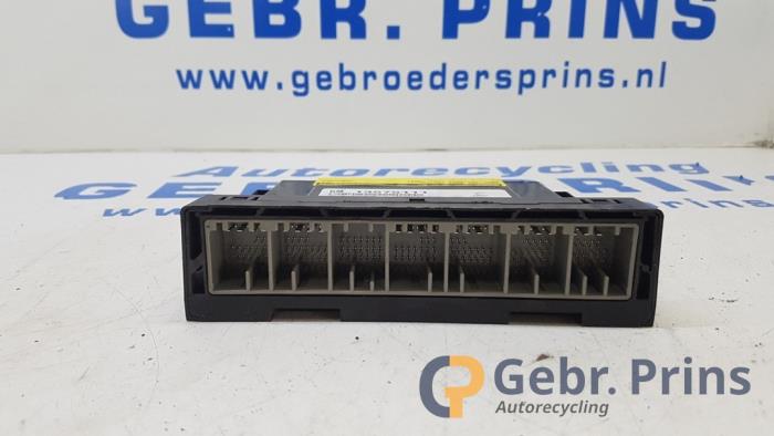 Computer Body Control van een Opel Insignia Sports Tourer 2.0 CDTI 16V 130 ecoFLEX 2009