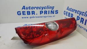 Gebruikte Achterlicht rechts Opel Combo 1.3 CDTI 16V Prijs € 40,00 Margeregeling aangeboden door Autorec. Gebr. Prins b.v.