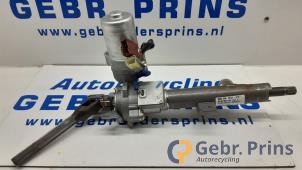 Gebruikte Stuurkolom Huis Renault Twingo (C06) 1.2 16V Prijs € 50,00 Margeregeling aangeboden door Autorec. Gebr. Prins b.v.