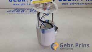 Gebruikte Tank element Pomp Lexus IS (E3) 300h 2.5 16V Prijs € 100,00 Margeregeling aangeboden door Autorec. Gebr. Prins b.v.