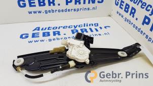 Gebruikte Ruitmechaniek 4Deurs links-achter BMW 5 serie Touring (F11) 535d xDrive 24V Prijs € 40,00 Margeregeling aangeboden door Autorec. Gebr. Prins b.v.