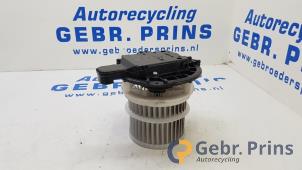 Gebruikte Aanjager Toyota RAV4 (A5) 2.5 Hybrid 16V AWD Prijs € 50,00 Margeregeling aangeboden door Autorec. Gebr. Prins b.v.