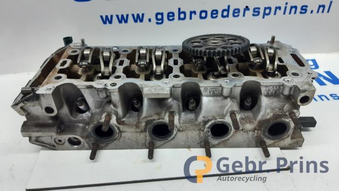 Gebruikte Cilinderkop Skoda Fabia II Combi 1.2 TSI Prijs € 250,00 Margeregeling aangeboden door Autorec. Gebr. Prins b.v.