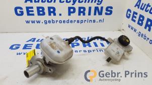 Gebruikte Hoofdremcilinder Ford Transit Custom 2.0 TDCi 16V Eco Blue 130 Prijs € 42,35 Inclusief btw aangeboden door Autorec. Gebr. Prins b.v.