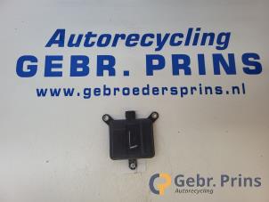 Gebruikte Dode hoek sensor Mazda CX-5 II (KF) 2.0 SkyActiv-G 165 16V 2WD Prijs € 150,00 Margeregeling aangeboden door Autorec. Gebr. Prins b.v.