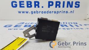 Gebruikte Handrem Computer Toyota RAV4 (A5) 2.5 Hybrid 16V AWD Prijs € 50,00 Margeregeling aangeboden door Autorec. Gebr. Prins b.v.