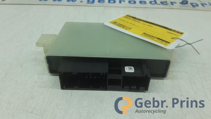 Gebruikte Adblue Computer Mercedes Sprinter 3,5t (907.6/910.6) 314 CDI 2.1 D FWD Prijs € 90,75 Inclusief btw aangeboden door Autorec. Gebr. Prins b.v.