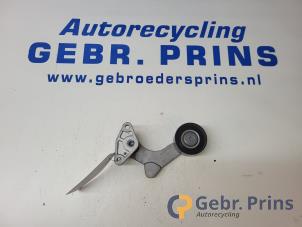 Gebruikte Spanrol Multiriem Kia Niro I (DE) 1.6 GDI PHEV Prijs € 40,00 Margeregeling aangeboden door Autorec. Gebr. Prins b.v.