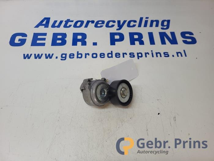 Gebruikte Spanrol Multiriem Peugeot 208 II (UB/UH/UP) 1.2 Vti 12V PureTech 100 Prijs € 35,00 Margeregeling aangeboden door Autorec. Gebr. Prins b.v.
