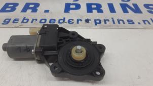 Gebruikte Raammotor Portier Mini Mini (R56) 1.4 16V One Prijs € 30,00 Margeregeling aangeboden door Autorec. Gebr. Prins b.v.