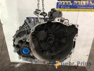 Gebruikte Versnellingsbak Volvo V40 (MV) 2.0 D2 16V Prijs € 400,00 Margeregeling aangeboden door Autorec. Gebr. Prins b.v.