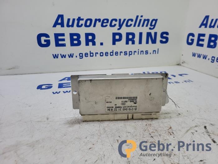 Gebruikte Computer ASR Mercedes SLK (R170) 2.3 230 K 16V Prijs € 50,00 Margeregeling aangeboden door Autorec. Gebr. Prins b.v.